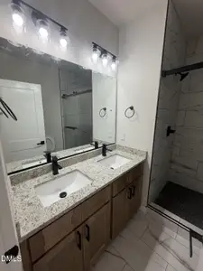 New construction Single-Family house 483 New York Ave, Burlington, NC 27215 - image