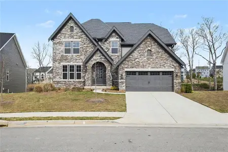 New construction Single-Family house 72 Clear Lake Pkwy, Hoschton, GA 30548 plan Clay - image