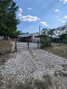 New construction Single-Family house 391 Gina Cir, Granbury, TX 76049 - image