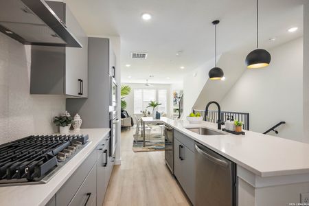 New construction Condo house 719 E Locust, Unit 2108, San Antonio, TX 78212 - image 12
