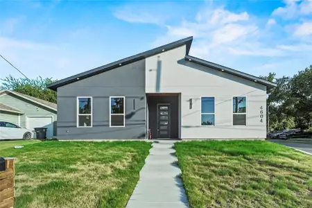 New construction Single-Family house 4604 Corregidor St, Dallas, TX 75216 - image