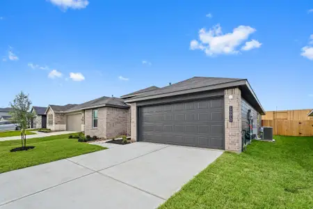 New construction Single-Family house 16410 Pinebrook Leaf Ln, Magnolia, TX 77355 plan Denton - image