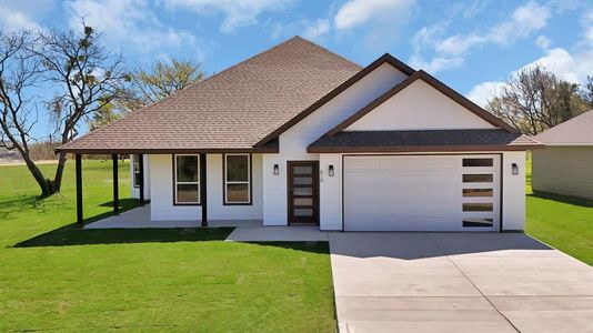 New construction Single-Family house 619 Lanai Cir, Runaway Bay, TX 76426 - image