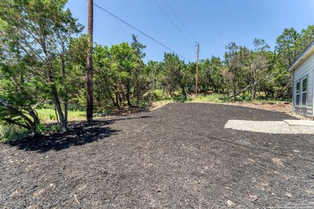 New construction Single-Family house 2359 Westview Dr, Canyon Lake, TX 78133 null- photo 28 28