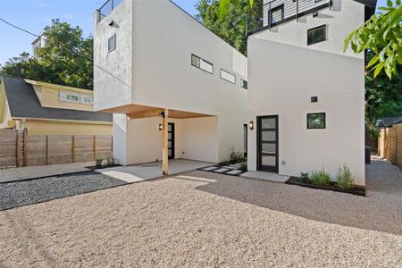 New construction Single-Family house 1105 Holly St, Unit 2, Austin, TX 78702 - photo 0