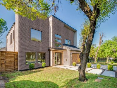 New construction Single-Family house 3850 Davila Dr, Dallas, TX 75220 null- photo 0
