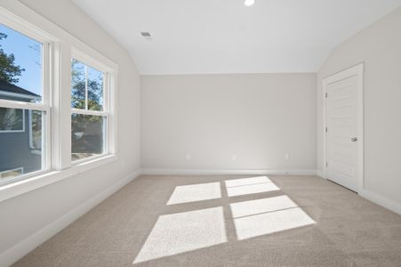 New construction Single-Family house 300 Creek Pointe Dr, Moncks Corner, SC 29461 - image 19