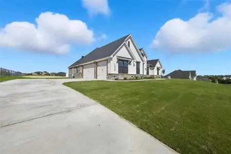 Eagles Bluff by Kenmark Homes in Weatherford - image 2