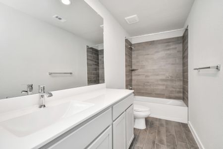 New construction Single-Family house 11111 Tulip Ridge Trl, Houston, TX 77044 plan 269 - image 5