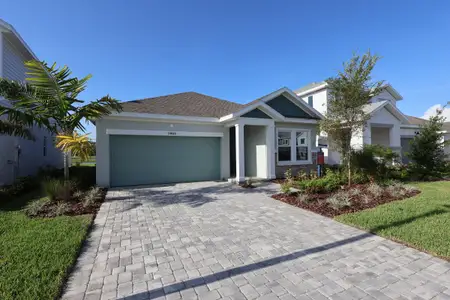 New construction Single-Family house 10620 Crescent Creek Xing, Parrish, FL 34219 plan The Benton - image