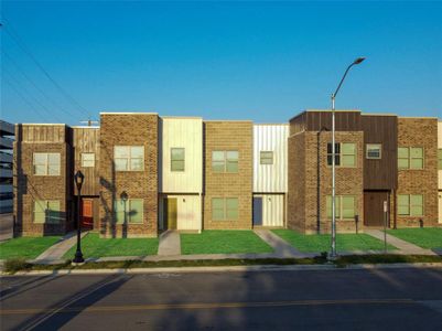 New construction Townhouse house 1703 Saint Louis Ave, Fort Worth, TX 76110 - image