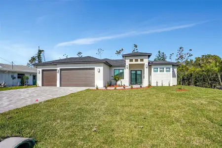 New construction Single-Family house 212 Fairway Rd, Rotonda West, FL 33947 - image