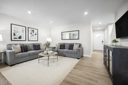 New construction Townhouse house 1158 Robins Nest Dr, Youngsville, NC 27596 plan Poplar - image 9