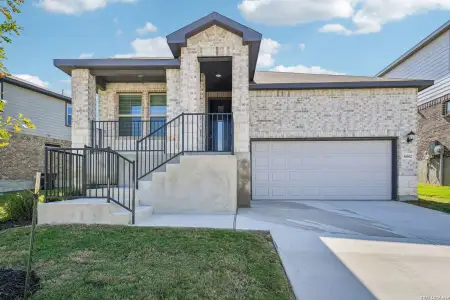New construction Single-Family house 6442 Comanche Moon, San Antonio, TX 78233 plan Briscoe (820) - image