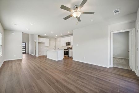 New construction Single-Family house 706 Lullaby Ln, Lowry Crossing, TX 75069 The Olympic- photo 9 9