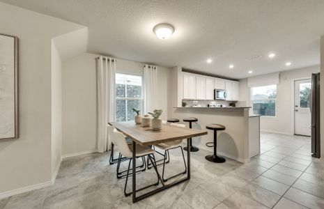 Dining area off kitchen