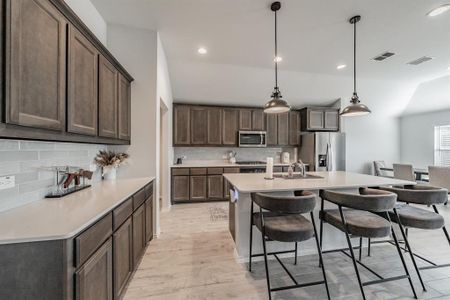 New construction Single-Family house 744 Stone Eagle Dr, Azle, TX 76020 plan Cromwell II - image 8