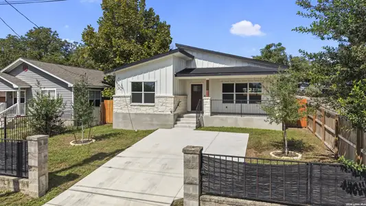 New construction Single-Family house 4939 Driskill St, San Antonio, TX 78228 - image