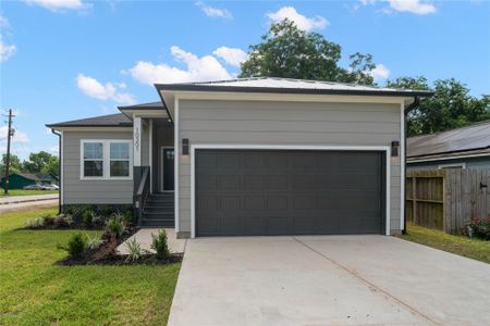 New construction Single-Family house 10301 Ashville Dr, Houston, TX 77051 - image