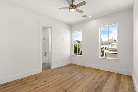 New construction Single-Family house 710 Waverly St, Unit E, Houston, TX 77007 - image 12