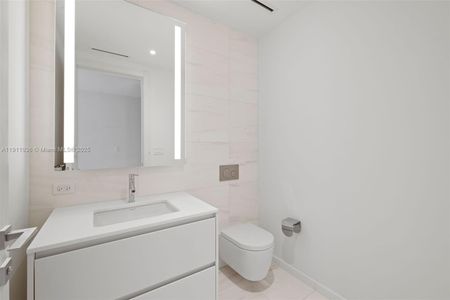 New construction Condo house 300 Biscayne Blvd Wy, Unit 3404, Miami, FL 33131 - image 7
