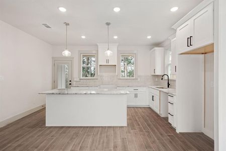 New construction Single-Family house 5639 Barkridge Dr, Granbury, TX 76048 - image 13