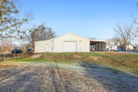 New construction Single-Family house 217 W Hill St, Navasota, TX 77868 - image