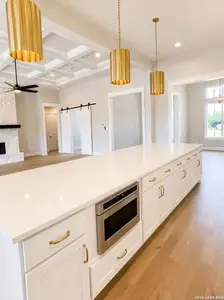 New construction Single-Family house 611 Parkview Pl, Canyon Lake, TX 78133 - image 11