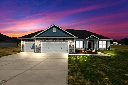 New construction Single-Family house 102 Brighton St, La Grange, NC 28551 plan Plan 1826 - image