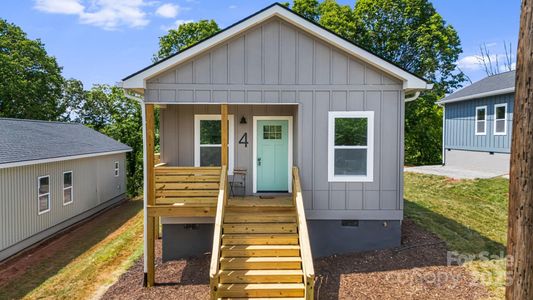 New construction Single-Family house 4 Chestnut Ridge Ave, Asheville, NC 28804 - image