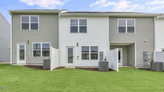 New construction Townhouse house 176 Holmes Corner Dr, Smithfield, NC 27577 plan SYDNEY - image