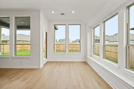 New construction Single-Family house 116 Silverbow Creek Wy, Conroe, TX 77304 plan Denton Plan - image 6