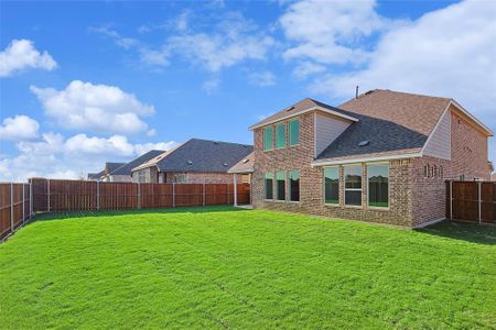 New construction Single-Family house 760 Carriage Hill Rd, Midlothian, TX 76065 Premier Series - Magnolia- photo 2 2