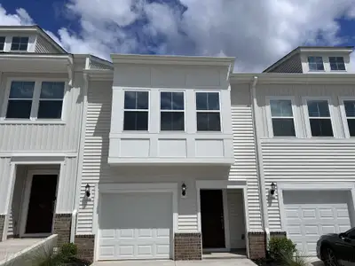 New construction Single-Family house 17 Nonnington Wy, Taylors, SC 29687 plan Foxglove - image