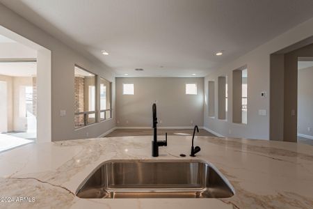 New construction Single-Family house 375 E Bracciano Ave, Queen Creek, AZ 85140 null- photo 4 4