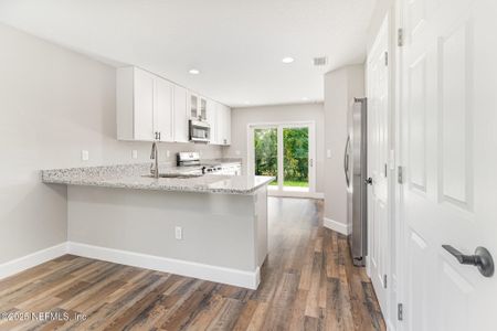 New construction Single-Family house 409 Willow Branch Ave, Jacksonville, FL 32254 null- photo 15 15