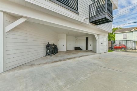 New construction Townhouse house 1716 23Rd St, Unit D, Galveston, TX 77550 - image