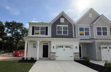 New construction Single-Family house 601 Autumn Lake Rd, Simpsonville, SC 29681 plan Cary - image