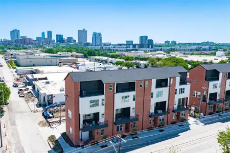 New construction Townhouse house 215 Carroll St, Fort Worth, TX 76107 - image