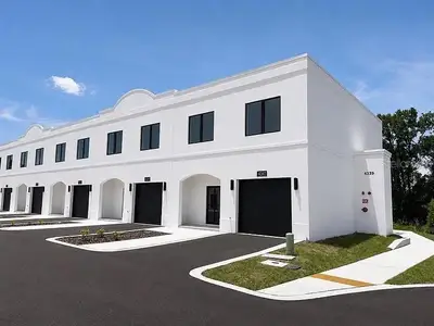 New construction Townhouse house 4365 Cambio Gardens Ct, Tampa, FL 33610 - image