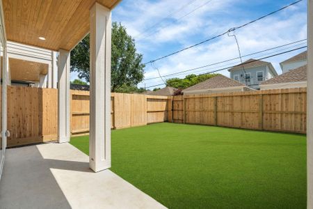 New construction Single-Family house 710 Waverly St, Unit D, Houston, TX 77007 - image 4