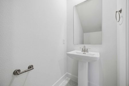 New construction Single-Family house 5527 Katy Fwy, Houston, TX 77007 - image 13