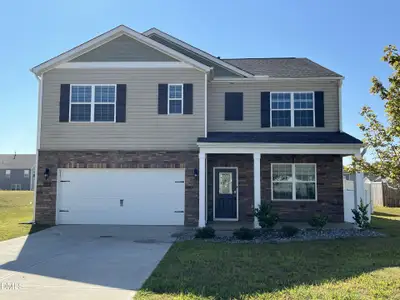 New construction Single-Family house 449 Blue Aspen Dr, Fuquay Varina, NC 27526 - image