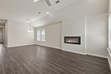 New construction Single-Family house 214 Hidalgo Ln, Elgin, TX 78621 Quartz | Trinity Ranch- photo 3 3