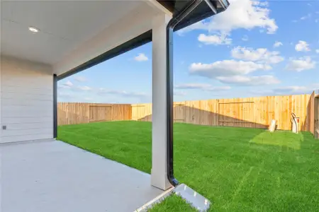 New construction Single-Family house 31123 Bonnington Venture Dr, Fulshear, TX 77441 plan Caden - X35C - image 3