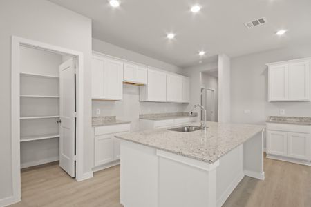 New construction Single-Family house 774 Guernsey Rd, La Marque, TX 77568 plan Bristol - image 3