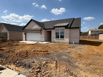 New construction Single-Family house 214 Alice Ct, Grand Prairie, TX 75051 - image