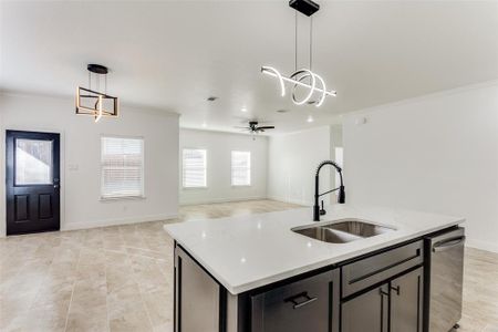 New construction Single-Family house 1422 E Magnolia Ave, Fort Worth, TX 76104 null- photo 9 9