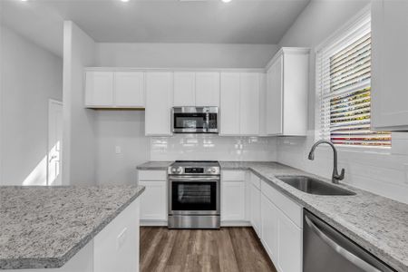 New construction Single-Family house 11964 Canal St, Willis, TX 77318 - image 7