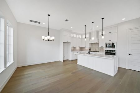 New construction Single-Family house 14007 Memorial Reserve Pl, Houston, TX 77079 plan Magnolia - image 12